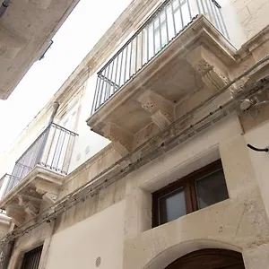 Le Grazie Romantic House By Dimore Trinacria Appartamento Syracuse